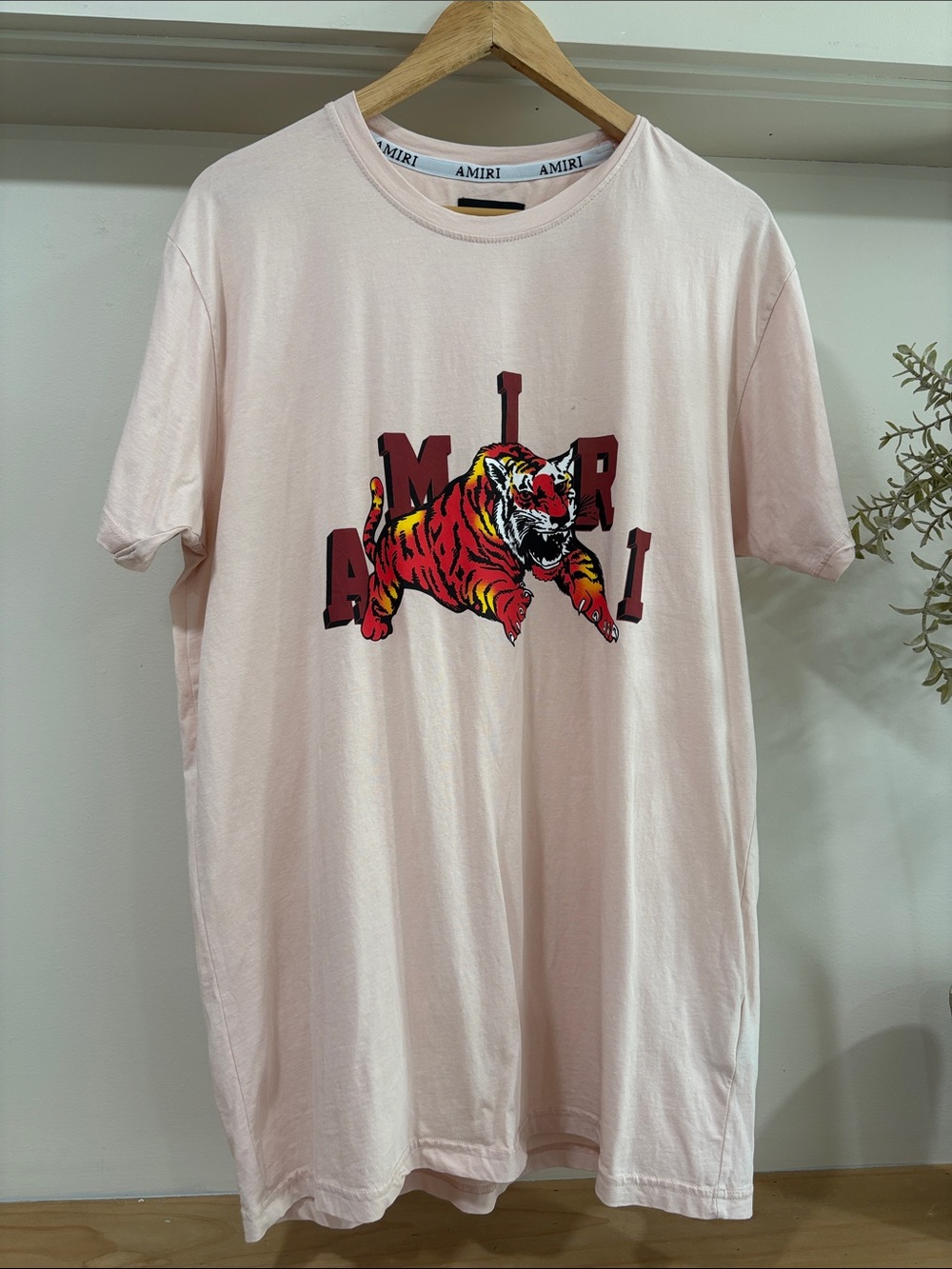 AMIRI Vintage Tiger Graphic Men’s T- Shirt, Size L